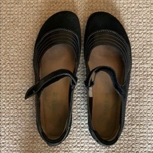 Naot black shoes